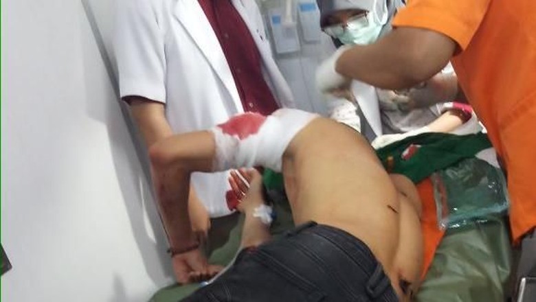Gara-gara Cewek, Gezi Ditusuk Bertubi-tubi di Johar Baru Gara-gara Cewek, Gezi Ditusuk Bertubi-tubi di Johar Baru