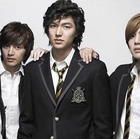 Untuk tampil di drama Boys Over Flower, Lee Min Ho mengikalkan rambutnya di salon sampai lima kali. Lee Min Ho punya rambut asli yang lurus sehingga sulit untuk membuatnya jadi keriting.  Foto: Istimewa