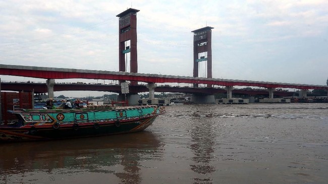 Pemerintah Pastikan Tak Ada Mark Up Proyek LRT, Apa Buktinya?