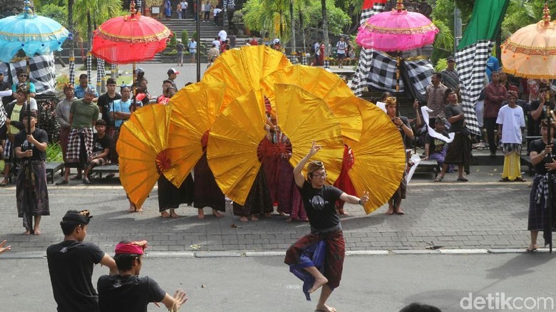 Pesta Kesenian Bali (Nandhang Astika/detikTravel) Pesta Kesenian Bali (Nandhang Astika/detikTravel)