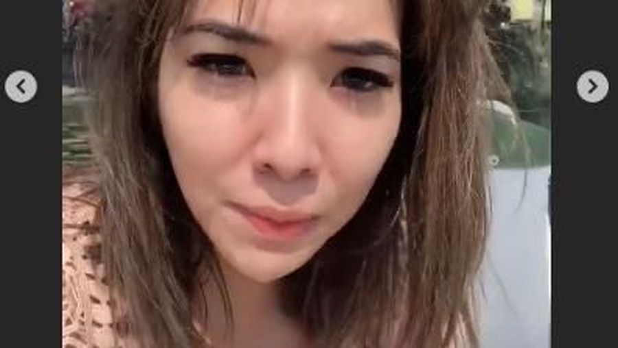 Saat Gisel Pamer Otot Punggung - Foto 5