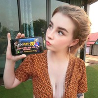 Jessie telah membuat beberapa postingan di halaman Facebooknya berisi gambar-gambar situs perjudian, namun kini telah dihapus di media sosialnya. Foto: Instagram