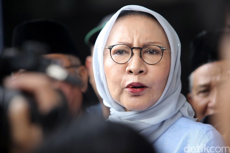 Gerindra Polisikan Ratna Sarumpaet soal Hoax Penganiayaan Gerindra Polisikan Ratna Sarumpaet soal Hoax Penganiayaan
