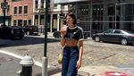 Foto: Intip Liburannya Si Seksi Dua Lipa