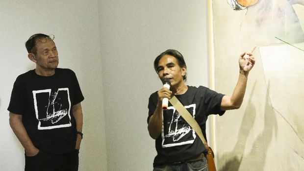 Meleburnya Karya 'Main-main' Hanafi dan Goenawan Mohamad