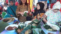 Pemerintah Kota Madiun menggandeng para pelaku usaha mikro penjual nasi pecel yang ada di Kota Madiun/Foto: Sugeng Harianto