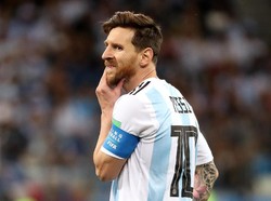 Karena baru mengoleksi satu poin, Argentina terancam tak lolos ke babak berikutnya. Foto: Lucy Nicholson/Reuters