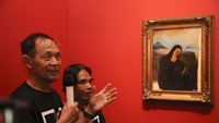 Perupa Hanafi dikenal sudah banyak berkolaborasi lintas disiplin.  Foto: GNI