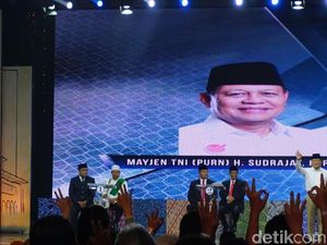 Sudrajat di Final Debat Cagub Jabar: Saya Enggak Bawa Kaus