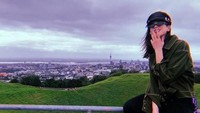 Wisata alam pun tidak luput dari favorit Dua Lipa (dualipa/Instagram)