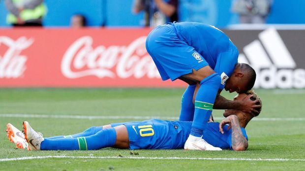 Gabriel Jesus belum menunjukkan ketajaman di dua laga awal.