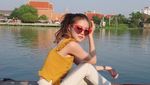 Suster Cantik Asal Thailand yang Suka Traveling