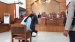 Foto: Detik-detik Jelang Sidang Vonis Aman Abdurrahman