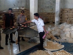 Berkas Kasus Mi Palsu di Mojokerto Tak Kunjung P21