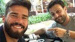 Gaya Kulineran ala Alisson Becker, Kiper Brasil Berparas Ganteng