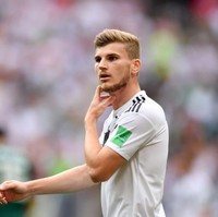 Timo Werner dari squad Jerman memelihara jenggot yang semakin menonjolkan rahang tegasnya. Foto: Getty Images