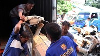 Paket pengiriman sepeda motor kebanyakan dikirim untuk ke daerah Solo, Jawa Tengah. Meski untuk ke daerah lainnya juga banyak.