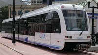 The Tide Light Rail di Virginia, Amerika Serikat juga menggunakan sistem light rail atau kereta ringan. Dengan jalur sepanjang 12 km, konstruksinya menelan biaya US$ 318 juta atau sekitar Rp 4,45 triliun (kurs Rp 14.000). Istimeaw/Flickr.