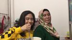 Manisnya Tissa Biani Saat Makan Bareng Keluarga dan Teman