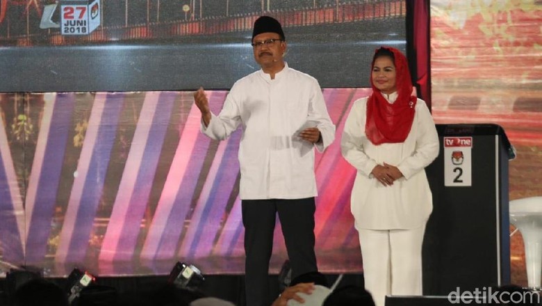 Begini Closing Statemen Gus Ipul dan Khofifah Begini Closing Statemen Gus Ipul dan Khofifah