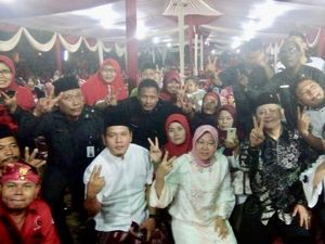 Di Acara Muslimat, Risma: Nomor 2 Menang, Jalan Rusak Diperbaiki