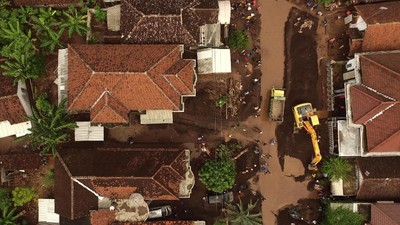 Kerusakan Akibat Banjir Bandang Banyuwangi Dilihat dari Atas