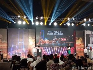 Di Debat Pamungkas, Khofifah Janjikan Tak Ada Jual Beli Jabatan