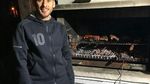 10 Pose Makan Si Ganteng Eduardo Salvio Ini Bisa Bikin Gagal Fokus!