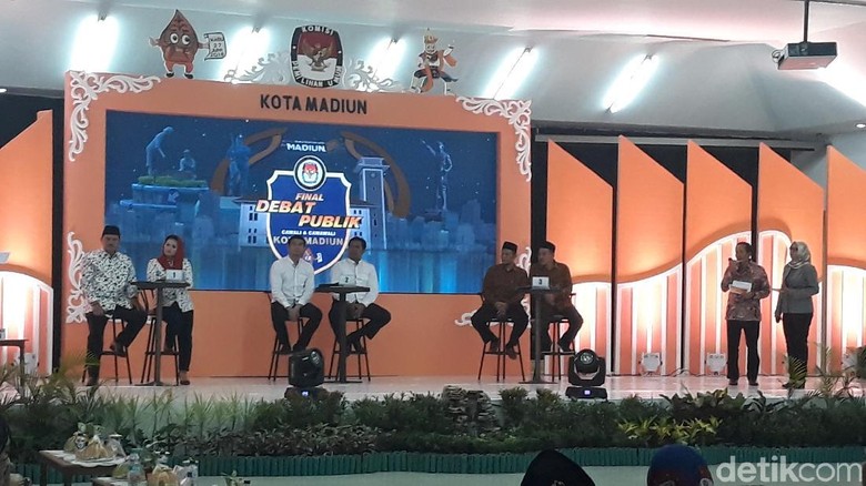 15% Warga Kota Madiun Mau Nyoblos Asal Ada Uang Jalan 15% Warga Kota Madiun Mau Nyoblos Asal Ada Uang Jalan