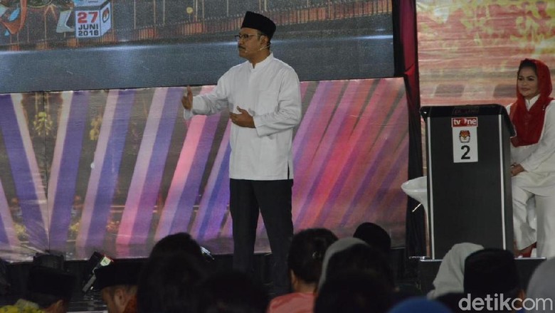 Khofifah Sanjung Keberhasilan Pakdhe Karwo, Gus Ipul: Wagubnya Saya Khofifah Sanjung Keberhasilan Pakdhe Karwo, Gus Ipul: Wagubnya Saya
