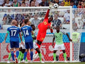 Torehan Istimewa dari Kiper Termuda Piala Dunia 2018