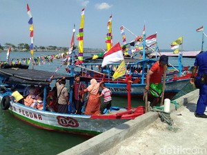 Melihat Lomban, Sedekah Laut Jepara yang Kental Napas Keislaman