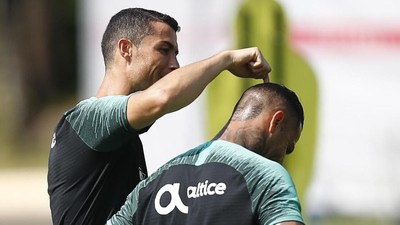 Cristiano Ronaldo Serius Latihan, tapi Juga Sempat Iseng