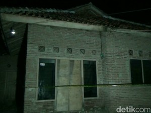 Polisi Sita Buku Jihad di Rumah Terduga Teroris Pamanukan Subang
