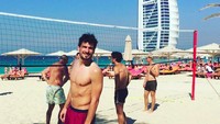 Doyan olahraga, tak heran tubuh Hummels kekar berotot. (Foto: instagram/aussenrist15)