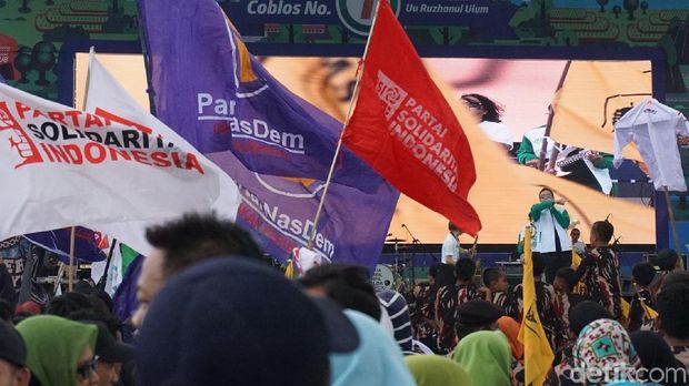 The Changcuters Meriahkan Kampanye Akbar Ridwan Kamil-Uu