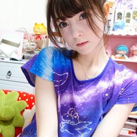 Venus Palermo, wanita cantik mirip boneka ini ternyata punya kisah kelam dengan obsesinya yang ingin kurus. Ia menjalani operasi pemotongan usus, tapi malah berakhir sekarat.   Foto: dok. Instagram (Venus_Angelic)