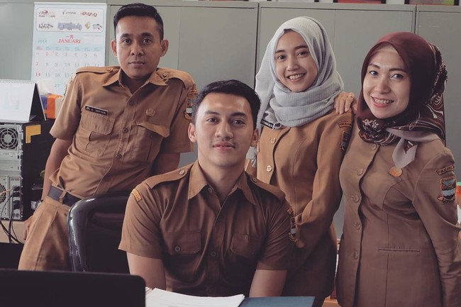 Pria dengan akun Instagram Junnaaditya_mr itu kini pun menjadi bintang Instagram. Followers-nya lebih dari 68 ribu. Foto: dok. Instagram (Junnaaditya_mr)