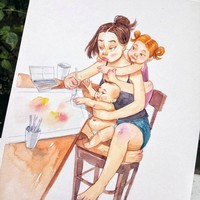 Seorang ibu juga harus siap diganggu oleh anak-anaknya ketika sedang mengerjakan tugas di rumah. Foto: Dok. Jyldyz Bekova