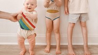 Ini dia personel lengkap anak Christine. Ketiganya terlihat dengan santai membiarkan tumpukan donat di atas kepalanya.  Foto: Instagram christine_simplybloom