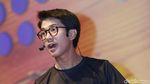 Lihat Foto Iqbaal Ramadhan Jadi Guru Bikin Mata Segar