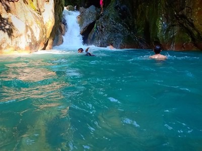 Tak Jauh dari Jakarta, Ada 2 Curug Cantik Ini Tak Jauh dari Jakarta, Ada 2 Curug Cantik Ini