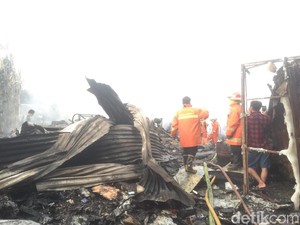 Kebakaran di Kedoya Sudah Padam