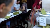 Pemilu tahun ini menjadi salah satu yang terpenting dalam sejarah modern Turki. Sebabnya, pemenang pilpres nantinya akan memiliki kekuasaan eksekutif baru di bawah referendum konstitusi tahun lalu, yang memutuskan menghapus peran PM dan memusatkannya ke Presiden
