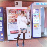 Berat tubuhnya yang dari 53 kg turun secara drastis menjadi 38 kg. Ia pun dilarikan ke rumah sakit karena sudah sekarat.  Foto: dok. Instagram (Venus_Angelic)