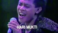 Hari pun memilih menjadi musisi dengan beberapa lagu hitsnya seperti ‘Ada Kamu’. Dok. Instagram/harimoekti