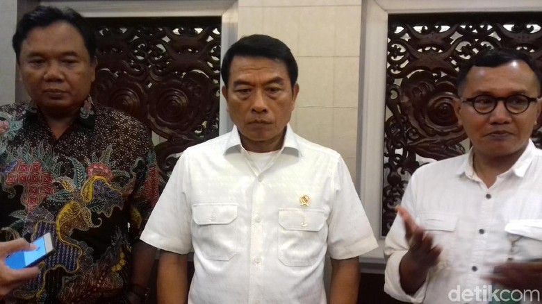Moeldoko Tegaskan Jokowi Tak Memihak Calon Tertentu di Pilkada Moeldoko Tegaskan Jokowi Tak Memihak Calon Tertentu di Pilkada