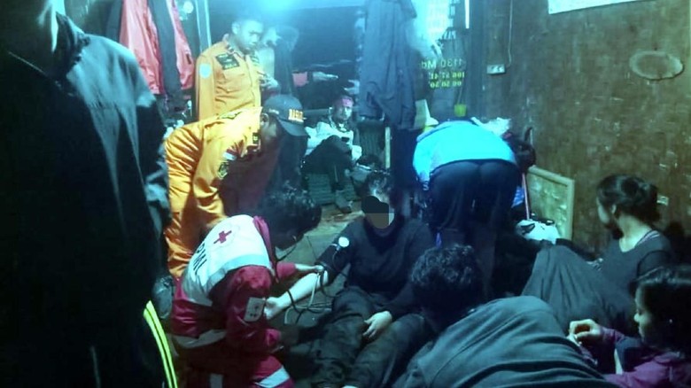Tiga Pendaki Dievakusi Dari Jalur Pendakian Gunung Pangrango Tiga Pendaki Dievakusi Dari Jalur Pendakian Gunung Pangrango