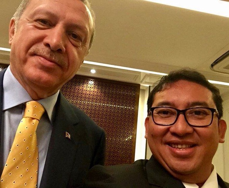 Ucapkan Selamat ke Erdogan, Fadli Zon Pamer Selfie Ucapkan Selamat ke Erdogan, Fadli Zon Pamer Selfie
