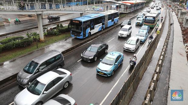 jakarta macet (CNBC Indonesia/Andrean Kristianto)